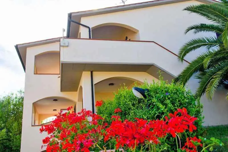 Apartment In Marina Di Campo - Insel Elba 23659