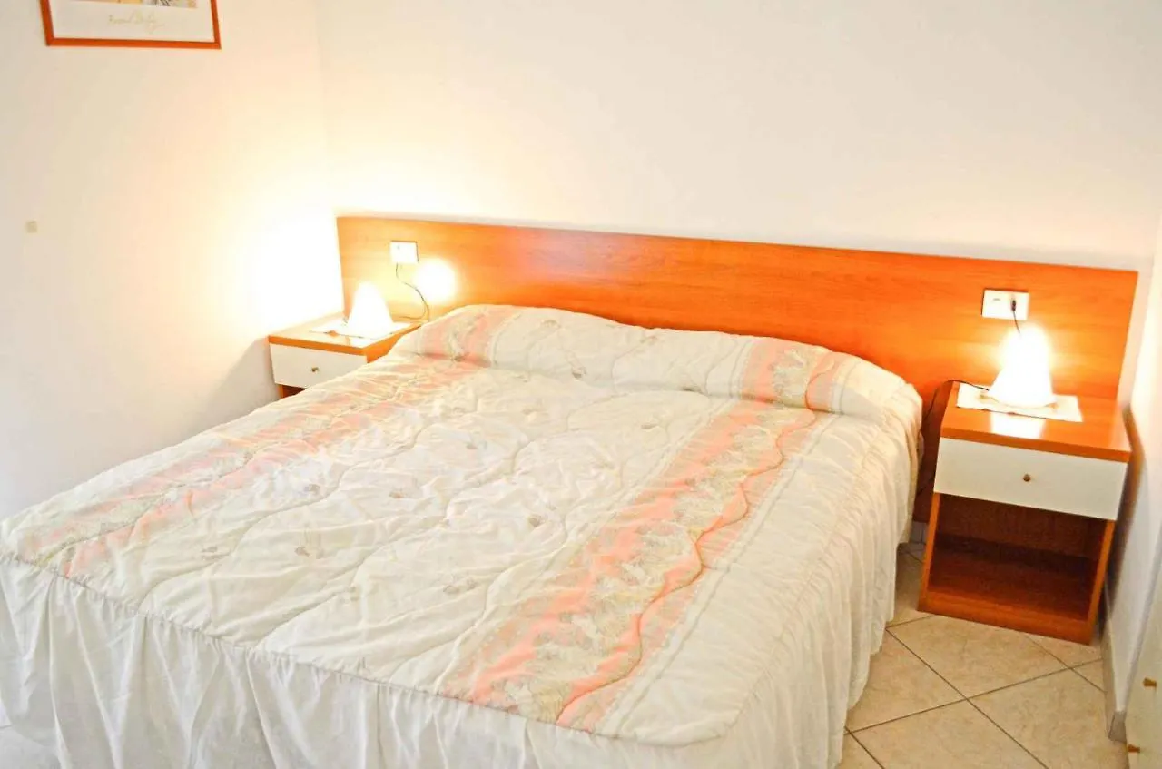 Apartment In Marina Di Campo - Insel Elba 23659